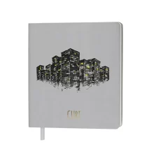 Бележник Cubi в син вариант с цветен картонен ръкав – стилен и готов за подарък