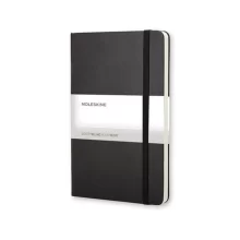 Цветови варианти на бележник MOLESKINE, подредени във ветрило