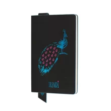 Бележник Trendi А5 включва 256 страници на редове, изработени от FSC сертифицирана хартия с цвят шампанско