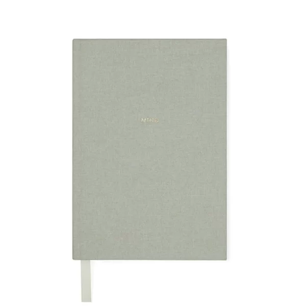 VINGA Mind GRS Дневник, елегантно опакован като подарък.