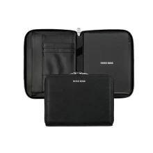 Черен комплект BOSS с метални детайли и деликатна текстура